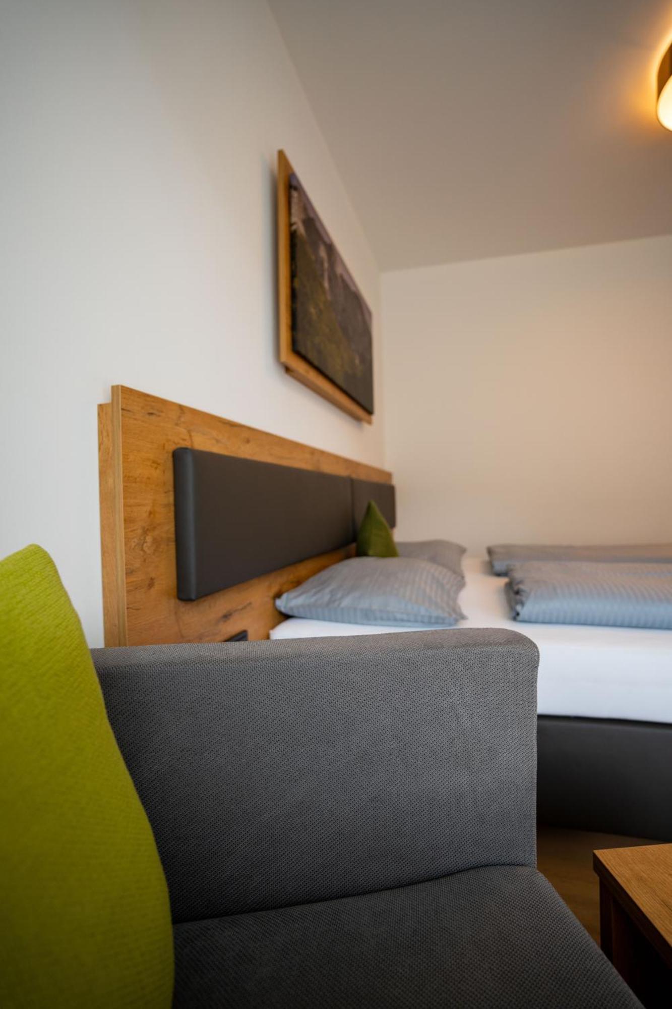 Hotel Garni Isarlodge Wiesenhof Scharnitz Eksteriør billede