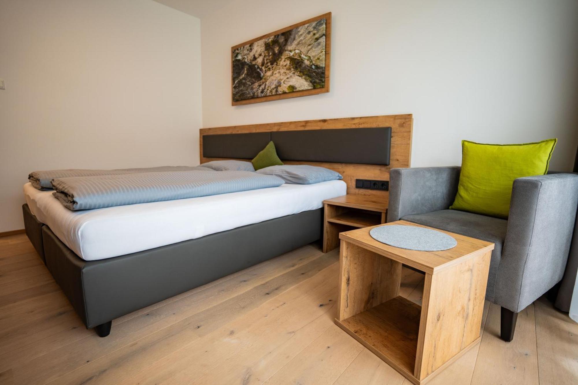 Hotel Garni Isarlodge Wiesenhof Scharnitz Eksteriør billede